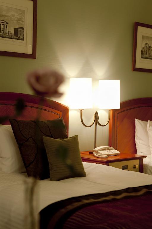 Takakura Hotel Fukuoka Luaran gambar