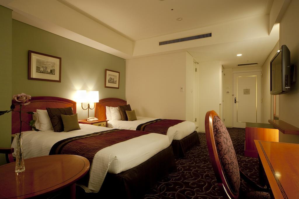 Takakura Hotel Fukuoka Luaran gambar