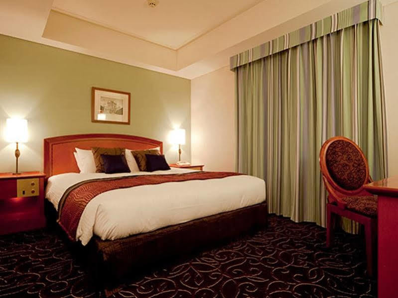Takakura Hotel Fukuoka Luaran gambar